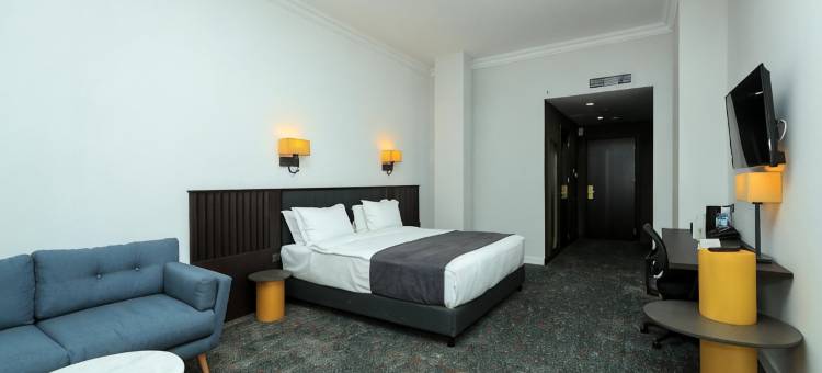 松树阿斯托里亚酒店(Pine Astoria Hotel)图片