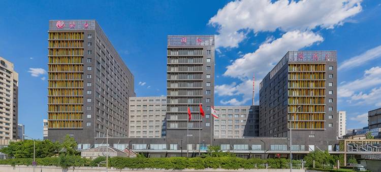 北京裕龙御柏国际酒店图片