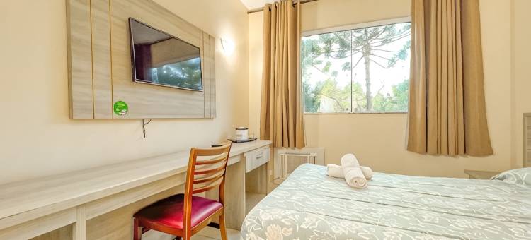 Fazenda Golden Park 坎波斯-杜若尔当酒店(Hotel Fazenda Golden Park Campos do Jordão)图片