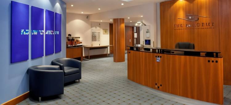 Holiday Inn 贝辛斯托克(Holiday Inn BASINGSTOKE by IHG)图片