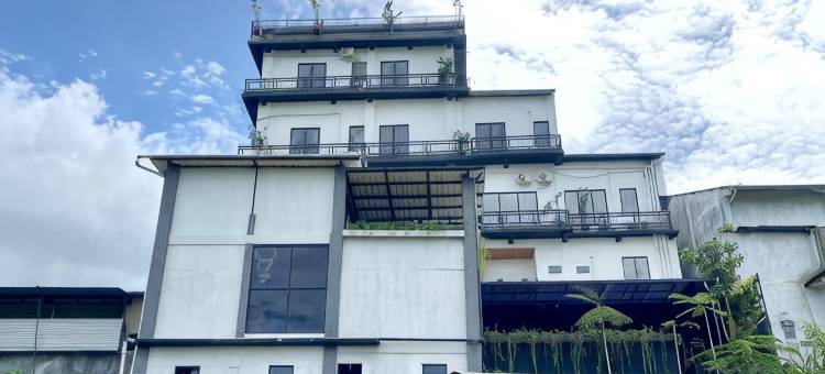 伊格尔霍特尔沃诺索博，由阿扎纳酒店管理(Eagle Hotel Wonosobo, Azana Hotels Collection)图片