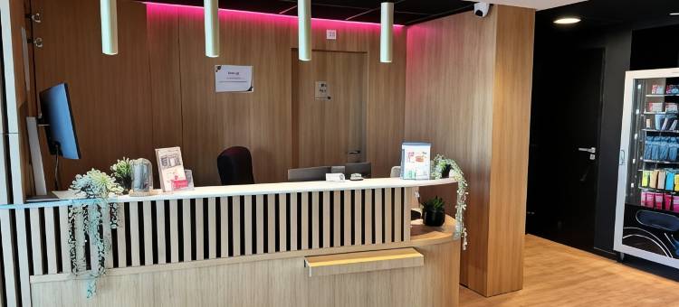 阿可纳皮耶尔拉耶酒店(Hôtel Akena Pierrelaye)图片