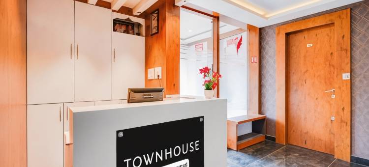 拉马穆尔蒂纳加尔西区酒店(原凤凰酒店)(Townhouse Ramamurthy Nagar West Formerly Phoenix Hotel)图片