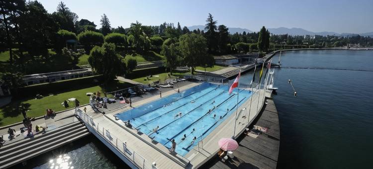 托农莱班彩虹原创城市酒店(Logis Hotel Arc En Ciel)图片