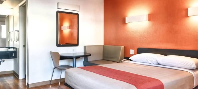 马默斯莱克斯6号汽车旅馆(Motel 6 Mammoth Lakes, CA)图片