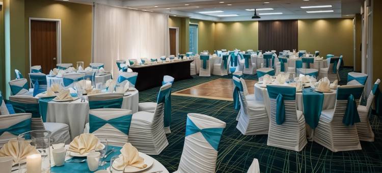 肯纳威克三城SpringHill Suites酒店(SpringHill Suites Kennewick Tri-Cities)图片