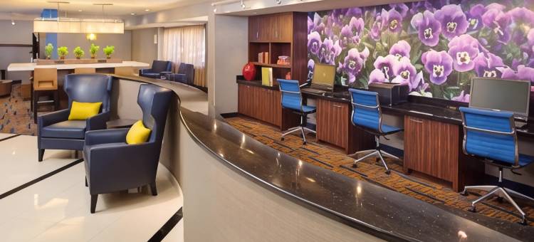 蒙特韦尔万怡酒店(Courtyard Montvale)图片