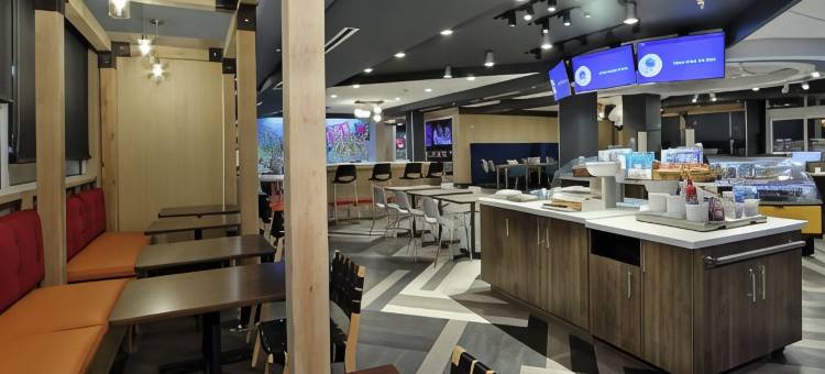 布赖恩学院站希尔顿Tru酒店(Tru by Hilton Bryan College Station)图片