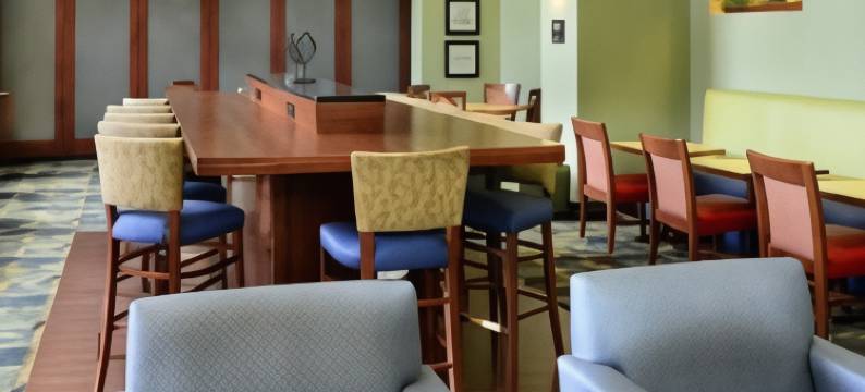达拉姆北I-85欢朋酒店及套房(Hampton Inn & Suites Durham/North I-85)图片