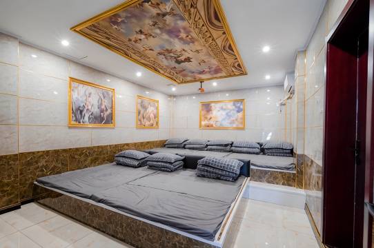 南京小鱼别墅轰趴(尖山南路分店)