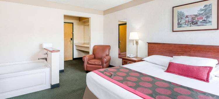 斯特拉斯堡多佛温德姆华美达酒店(Ramada by Wyndham Strasburg Dover)图片