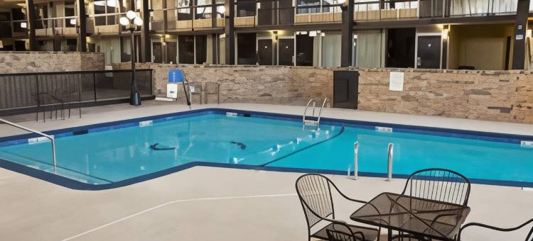 亨利厄塔戴斯酒店(Days Inn by Wyndham Henryetta)图片