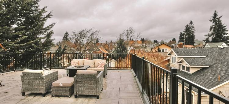 Rooftop Lake Union & Skyline Views -- New Eco Home in Wallingford图片