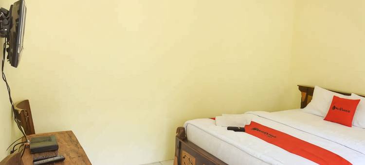 红门伊斯兰酒店靠近普罗博林戈市政厅2号(RedDoorz Syariah Near Balai Kota Probolinggo 2)图片