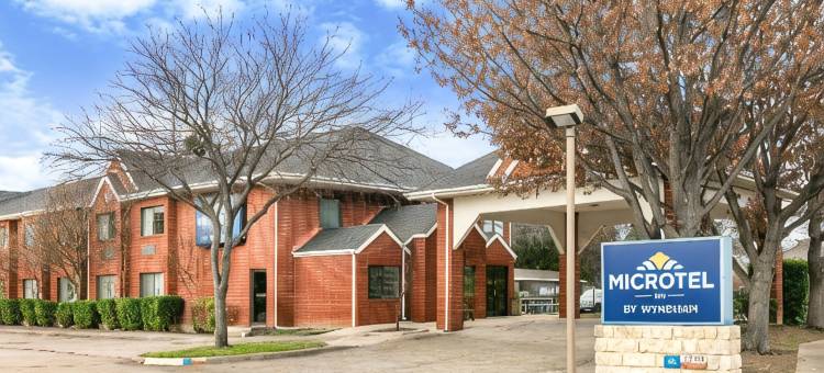 阿林顿/达拉斯地区温德姆麦客达套房酒店(Travelodge by Wyndham Arlington/Dallas Area)图片