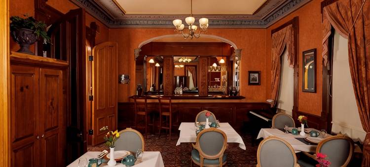 卡拉马祖市中心酒店及套房(The Kalamazoo House Downtown Hotel and Suites)图片