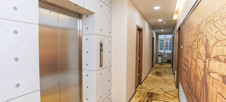 曾兹酒店(Zenz Hotel)图片
