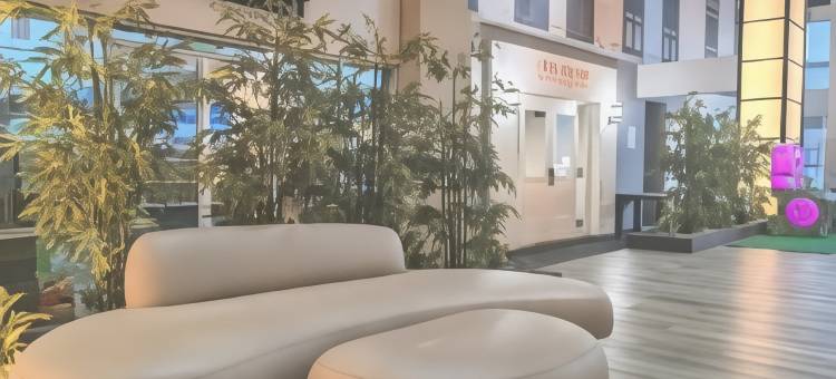 梅特拉广场酒店(Hotel MetraSquare)图片