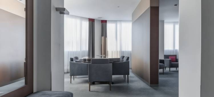 叶卡捷琳堡华美达酒店(Ramada by Wyndham Yekaterinburg)图片