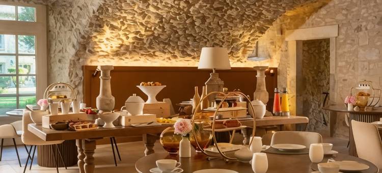 奥利维耶萨莱特酒庄酒店(Château les Oliviers de Salettes)图片