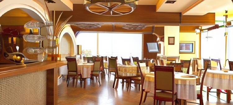 西拉克酒店(Shirak Hotel)图片