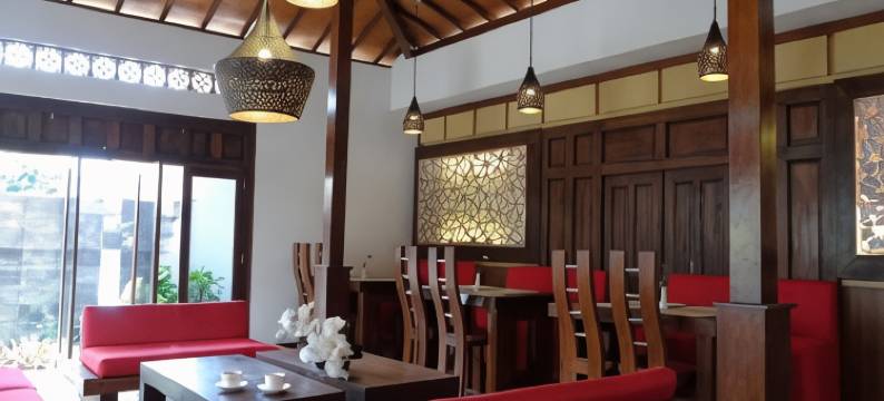 普里兰戈纳尔简旅馆(Puri Langenarjan Guest House)图片