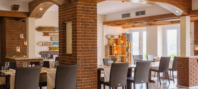 伯恩斯泰恩瑟酒店(Bernsteinsee Hotel & Ferien by Palette Resorts)图片