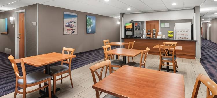 奥拉酒店(Hotel Aura San Francisco Airport)图片