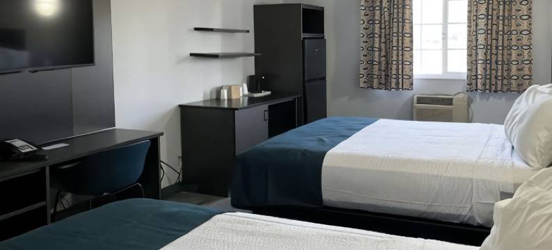 加利福尼亚州德拉诺 6 号开放式公寓套房酒店(Studio 6 Suites Delano, CA)图片