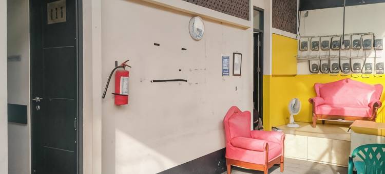 斯瓦豪斯丹戎不碌沙里亚红伙伴(Swahouse Tanjung Priok Syariah Mitra RedDoorz)图片