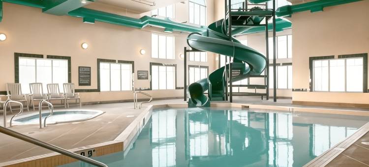 高水平速8酒店(Super 8 by Wyndham High Level AB)图片