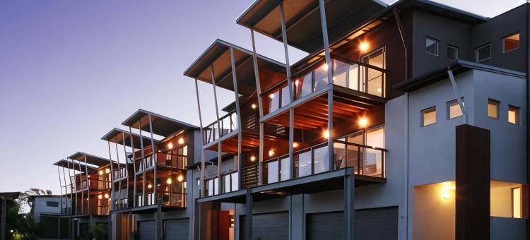 后甲板酒店(Quarterdecks Retreat)图片