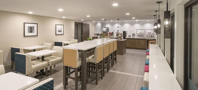 波特兰西北拉昆塔温德姆套房酒店(La Quinta Inn & Suites by Wyndham Portland NW)图片