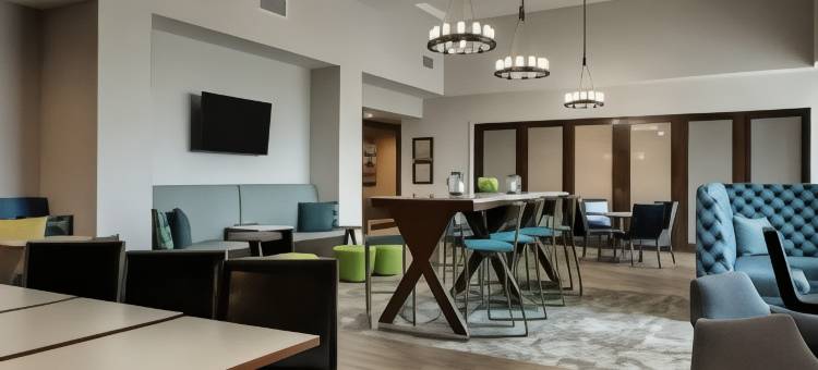 绍斯波特欢朋套房酒店(Hampton Inn & Suites Southport)图片