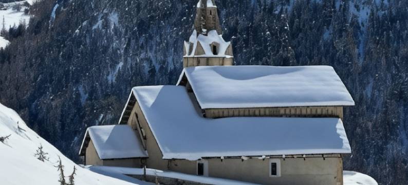瓦邦酒店，布里扬松，塞尔舍瓦利耶(Hôtel Vauban Briançon Serre Chevalier)图片