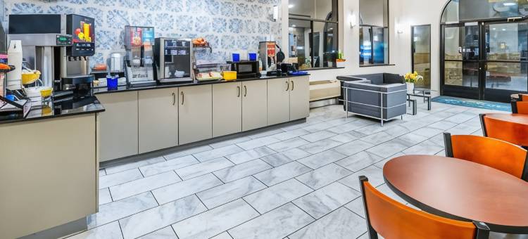 洛斯卢纳斯戴斯酒店(Days Inn by Wyndham Los Lunas)图片