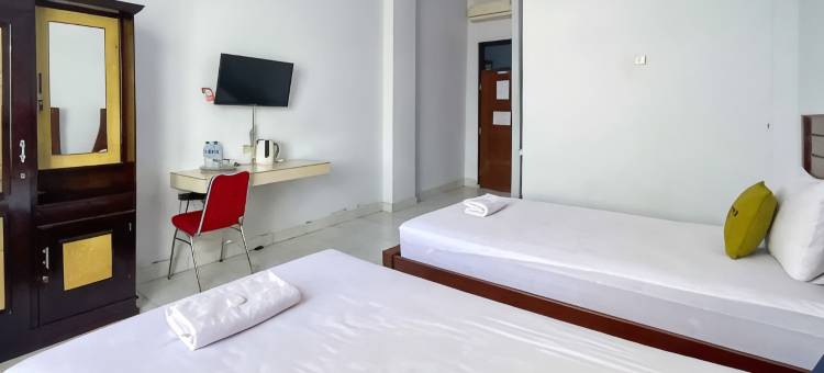 Urbanview Hotel Grand Seven One Kota图片