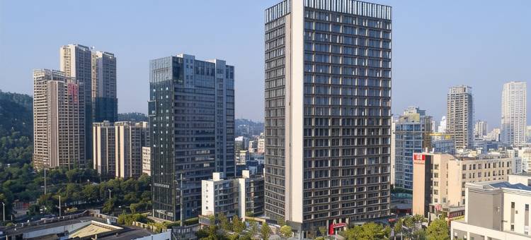 阿帕门石花66号公寓(白莲洞公园店)图片