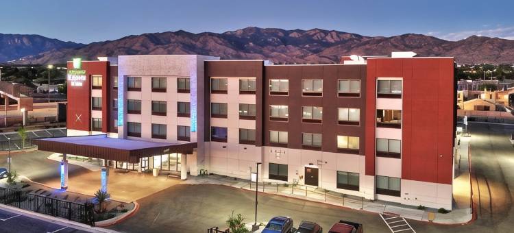 阿尔伯克基东智选假日套房酒店(Holiday Inn Express & Suites ALBUQUERQUE EAST by IHG)图片