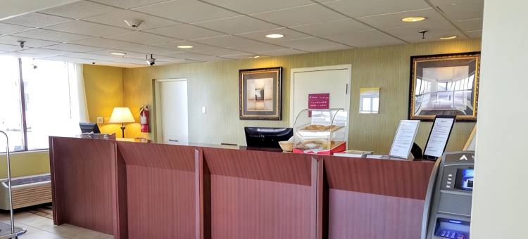 温莎洛克斯 戴斯酒店-布拉德利国际机场(Days Inn by Wyndham Windsor Locks / Bradley Intl Airport)图片