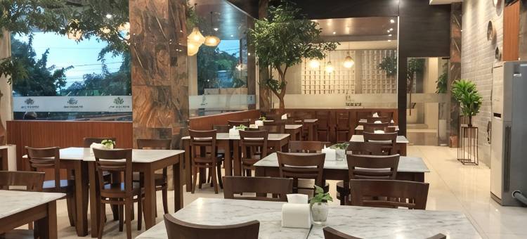 尼奥珍巴卡山酒店(Neo Cempaka Hill Hotel)图片