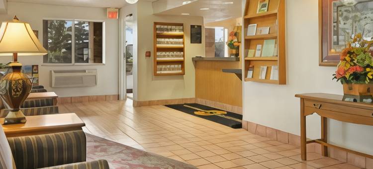 乔利埃特I-55北芝加哥速8酒店(Super 8 by Wyndham Joliet I-55 N/Chicago)图片