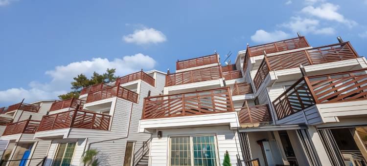 Pension under Seocheon Sky图片