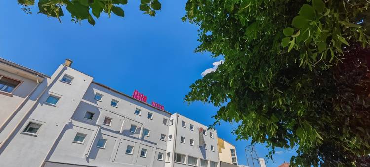 宜必思孚日圣迪耶酒店(Ibis Saint-Dié-Des-Vosges)图片