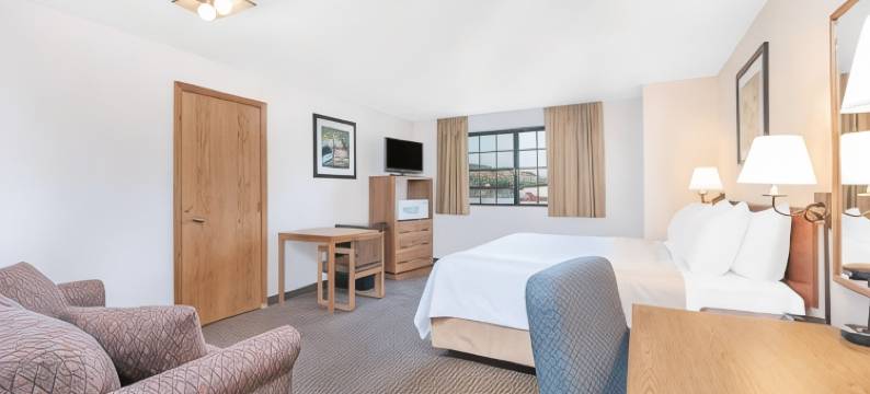 西拉皮德城温德姆戴斯酒店(Days Inn by Wyndham West Rapid City)图片