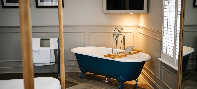 哈顿庭园酒店(Hatton Court Hotel)图片