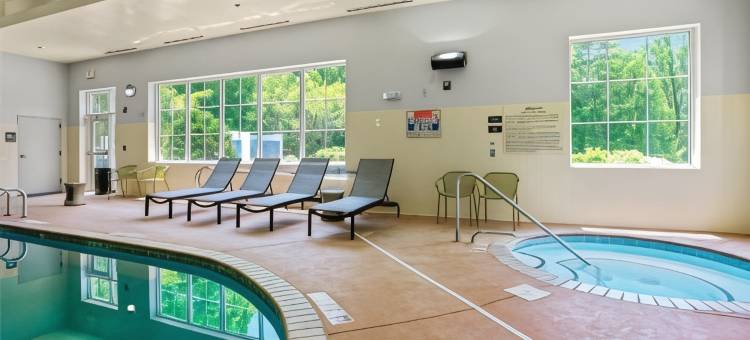 喀什尔蓝宝石谷欢朋套房酒店(Hampton Inn & Suites Cashiers-Sapphire Valley)图片