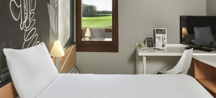 宜必思沙勒罗瓦机场布鲁塞尔南酒店(Ibis Charleroi Airport Brussels South)图片