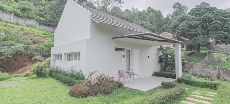 红门酒店度假村清真-近DCastello齐亚特苏邦(RedDoorz Resort Syariah Near d'Castello Ciater Subang)图片