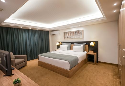 La Vida Suite Hotel Overview